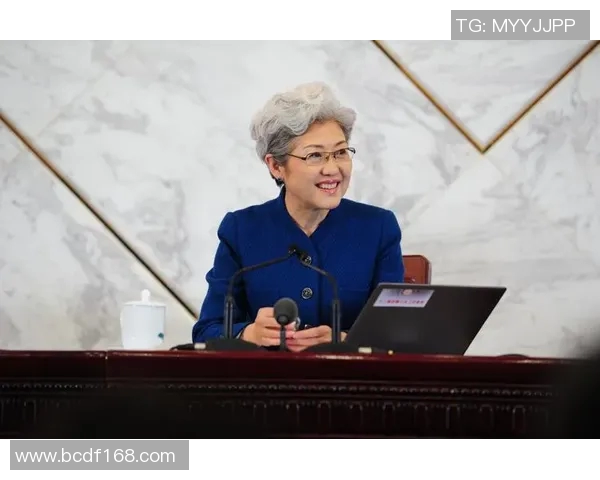 揭秘黄静成功之道DOTA2背后的故事与策略分析实时新闻